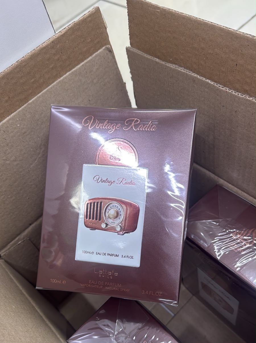 Vintage Radio Eau de Parfum